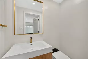 2253 Maywood Ave, San Jose, CA 95128 - Photo 69