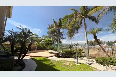 1393 Bellavista Dr, Walnut, CA 91789 - Photo 19