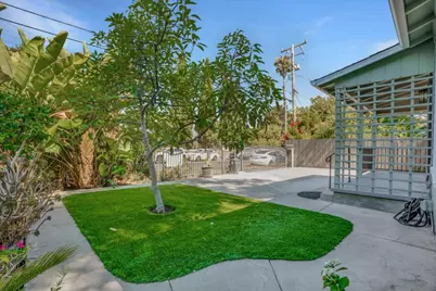 2292 Poplar Ave, East Palo Alto, CA 94303 - Photo 3