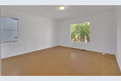 2292 Poplar Ave, East Palo Alto, CA 94303 - Photo 13