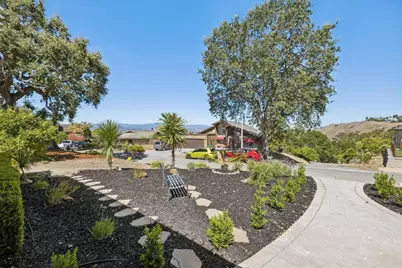 3120 Oak Leaf Ct, Morgan Hill, CA 95037 - Photo 7