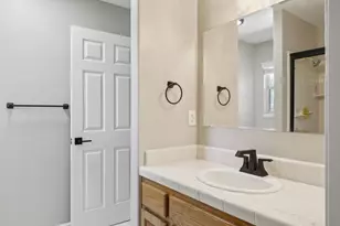 6241 Cahalan Ave, San Jose, CA 95123 - Photo 49