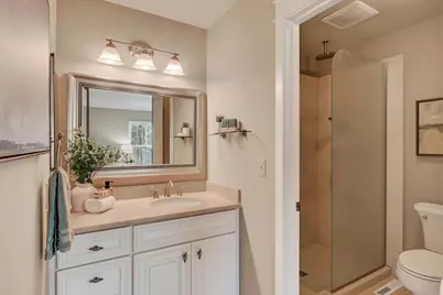 1110 Strayer Dr, San Jose, CA 95129 - Photo 15