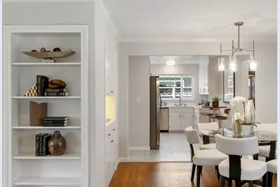 2251 Southampton Way, San Mateo, CA 94403 - Photo 11