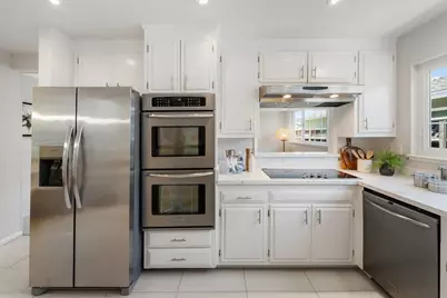 2251 Southampton Way, San Mateo, CA 94403 - Photo 15
