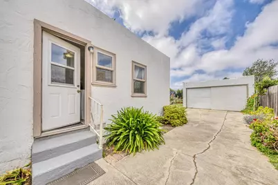 338 Alexander St, Salinas, CA 93901 - Photo 27