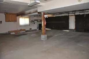 17590 Holiday Dr, Morgan Hill, CA 95037 - Photo 15
