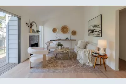 905 W Middlefield Rd 918, Mountain View, CA 94043 - Photo 3