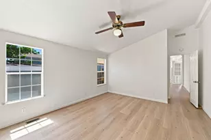 1085 Tasman Dr 123, Sunnyvale, CA 94089 - Photo 31