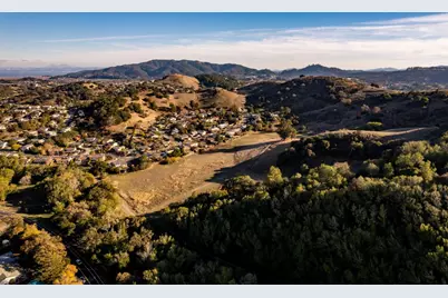 833 Appleberry Dr, San Rafael, CA 94903 - Photo 45