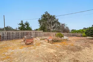 9604 Martin Ln, Salinas, CA 93907 - Photo 15