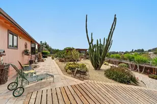 9604 Martin Ln, Salinas, CA 93907 - Photo 13