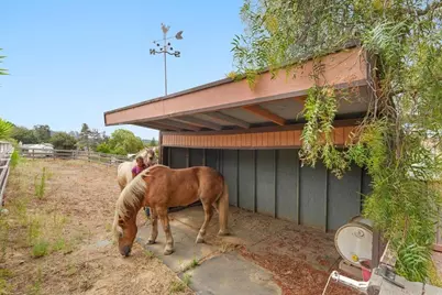 9604 Martin Ln, Salinas, CA 93907 - Photo 9