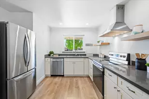 2992 Vivian Ln, San Jose, CA 95124 - Photo 9