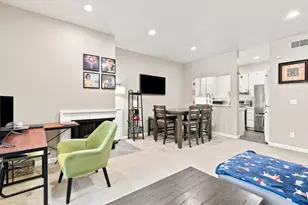 4671 Albany Cir 109, San Jose, CA 95129 - Photo 3
