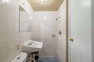 844 Brunswick St, San Francisco, CA 94112 - Photo 43