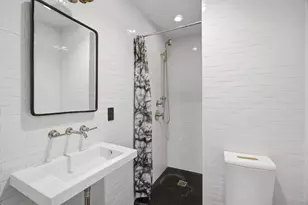 396 W San Fernando St, San Jose, CA 95110 - Photo 17