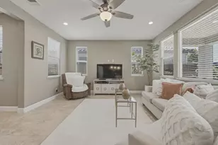 420 Alicante Dr, Hollister, CA 95023 - Photo 9