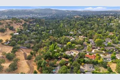 21 Russell Ct, Walnut Creek, CA 94598 - Photo 65