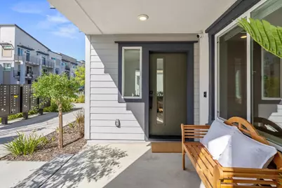 2815 Crusader St, Alameda, CA 94501 - Photo 3