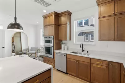 2815 Crusader St, Alameda, CA 94501 - Photo 17
