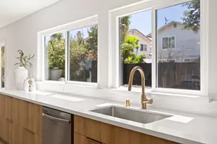 1361 Cabrillo Ave, San Jose, CA 95132 - Photo 17