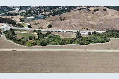 10 Chittenden Rd, San Juan Bautista, CA 95045 - Photo 7