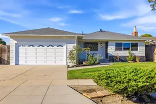 788 Bedford Dr, Salinas, CA 93901 - Photo 1