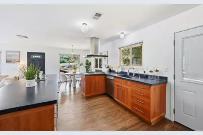 85 Park Cir, Sausalito, CA 94965 - Photo 17