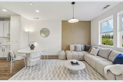 391 Charles Morris Ter, Sunnyvale, CA 94085 - Photo 7
