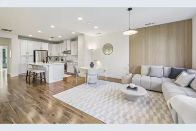 391 Charles Morris Ter, Sunnyvale, CA 94085 - Photo 5