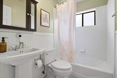 25 Bronson St, Watsonville, CA 95076 - Photo 11
