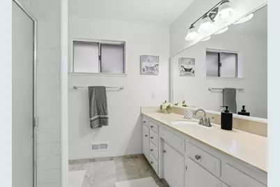 6250 Riverside Blvd, Sacramento, CA 95831 - Photo 39
