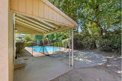 6250 Riverside Blvd, Sacramento, CA 95831 - Photo 47