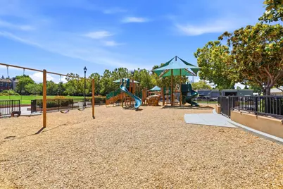 212 Grayson Ter, San Jose, CA 95126 - Photo 35