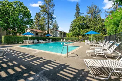 19626 Vineyard Ln, Saratoga, CA 95070 - Photo 41