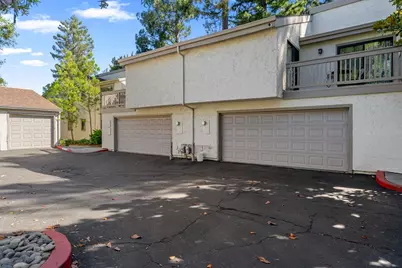 19626 Vineyard Ln, Saratoga, CA 95070 - Photo 3