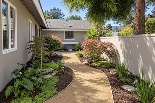 22484 Estoque Pl, Salinas, CA 93908 - Photo 3