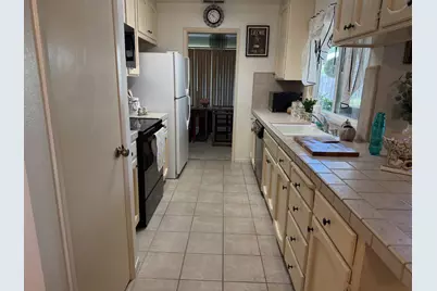 3705 Kona Oak Dr, Modesto, CA 95355 - Photo 9