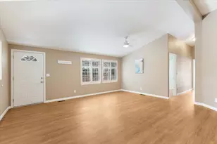 300 Plum St 77, Capitola, CA 95010 - Photo 11