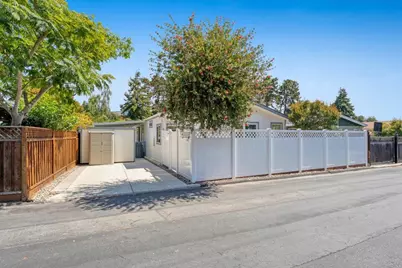 300 Plum St 77, Capitola, CA 95010 - Photo 53