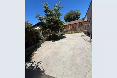 1195 Spiro Dr, San Jose, CA 95116 - Photo 19