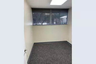 681 Oak Grove Ave D, Menlo Park, CA 94025 - Photo 11