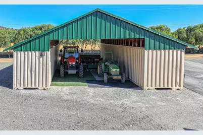 991 Riverside Rd, Hollister, CA 95023 - Photo 45