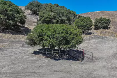 991 Riverside Rd, Hollister, CA 95023 - Photo 61