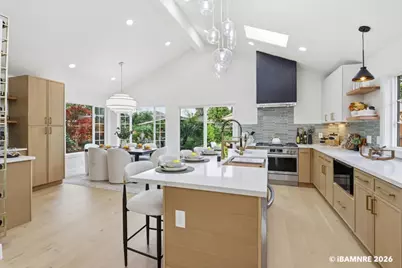 679 Cupples Ct, Santa Clara, CA 95051 - Photo 9