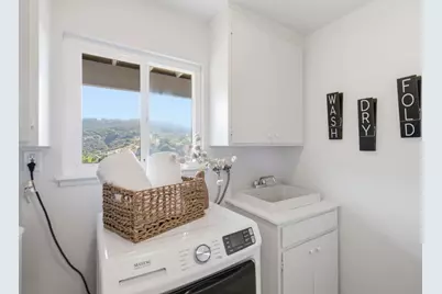 66 Club Dr, San Carlos, CA 94070 - Photo 43