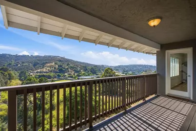 66 Club Dr, San Carlos, CA 94070 - Photo 23