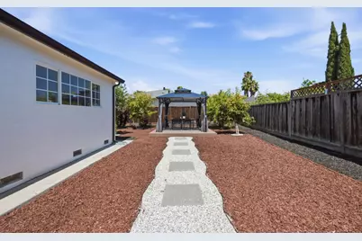 3198 Knights Bridge Rd, San Jose, CA 95132 - Photo 35