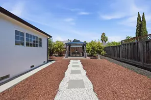 3198 Knights Bridge Rd, San Jose, CA 95132 - Photo 35